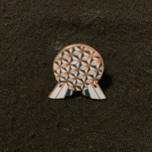 Disney Vintage Epcot Collector Pin